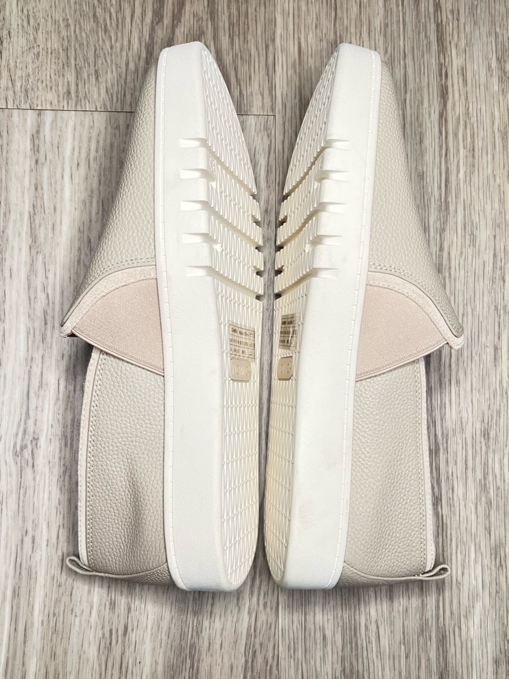 Vionic Cambria Shoes Womens Sz 9 Beige Leather Slip On Casual Comfort Sneakers - Picture 6 of 9